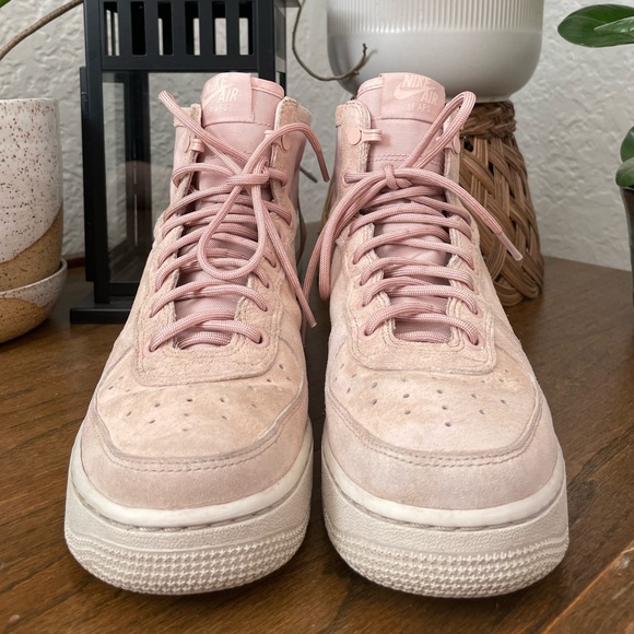 Nike Shoes - Nike Light Pink High Top Air Force 1’s size 7